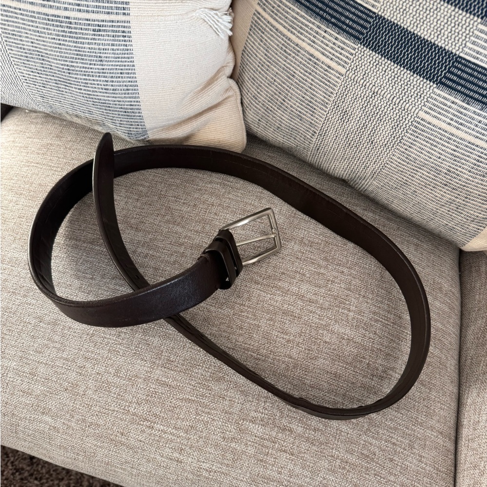 Tommy Bahama Men’s Leather Belt – Size 85/95 – Brown
